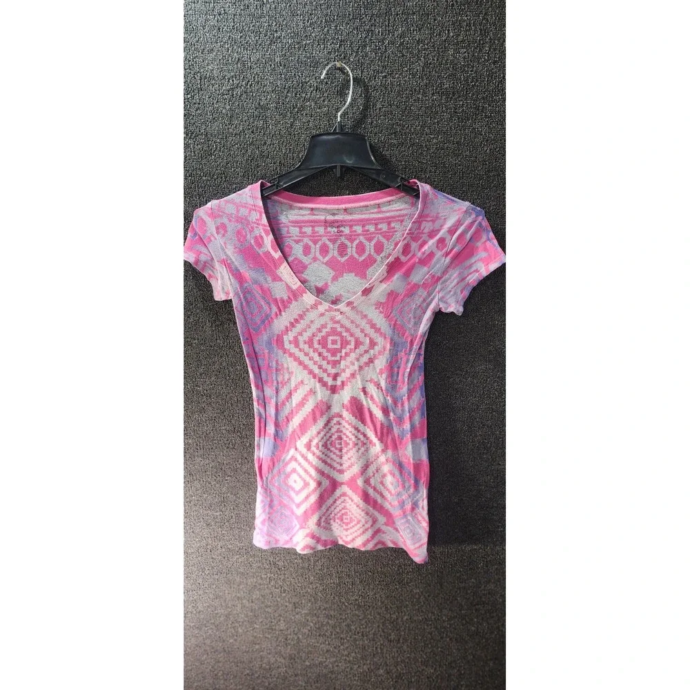 No Boundaries Womens Pink Purple Aztec Geometric V-Neck T-Shirt Size Small 3/5